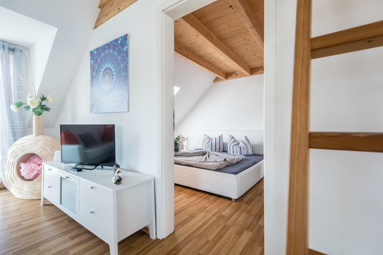 Apartmenthaus Am Erlbach Buch am Erlbach Екстер'єр фото