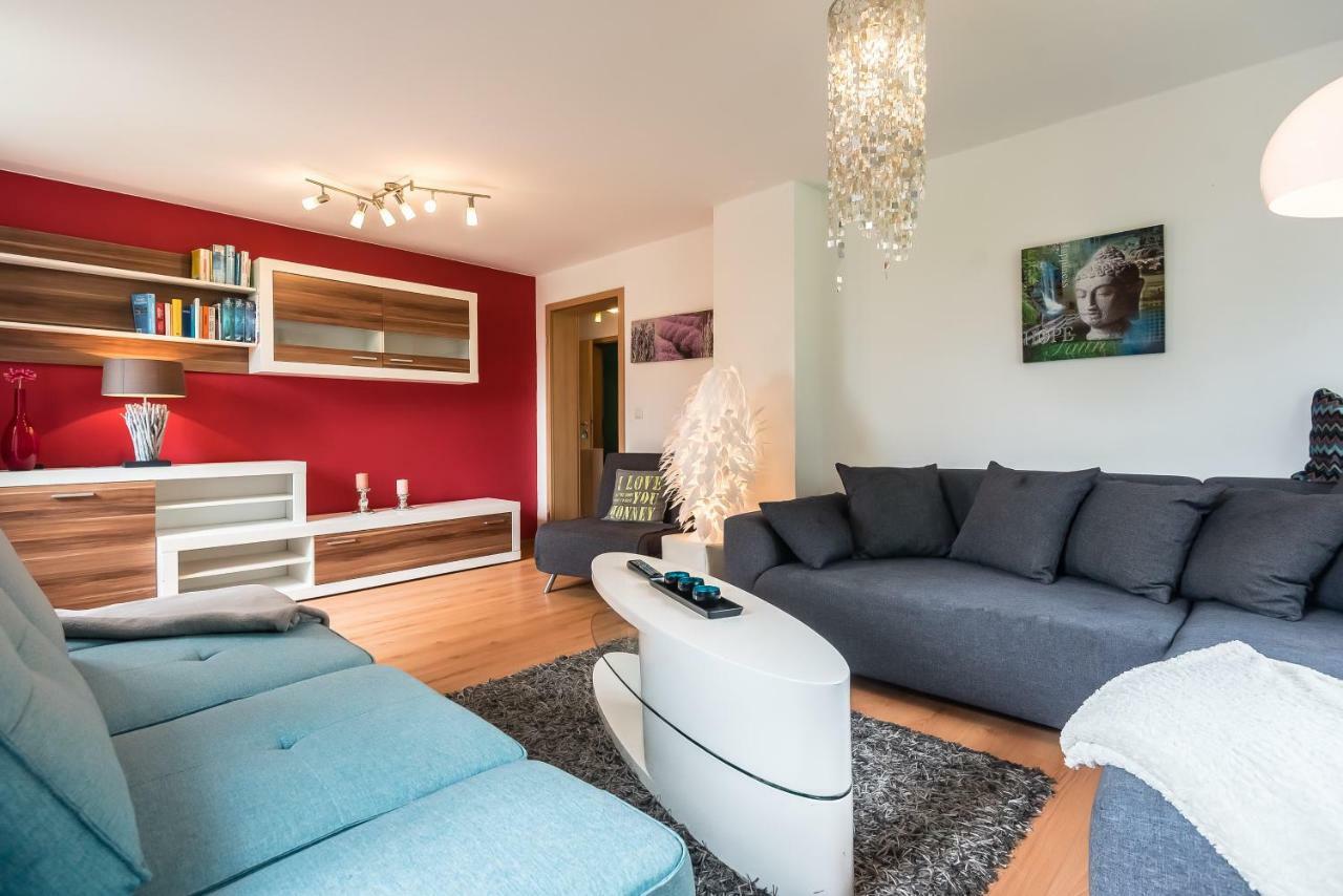 Apartmenthaus Am Erlbach Buch am Erlbach Екстер'єр фото
