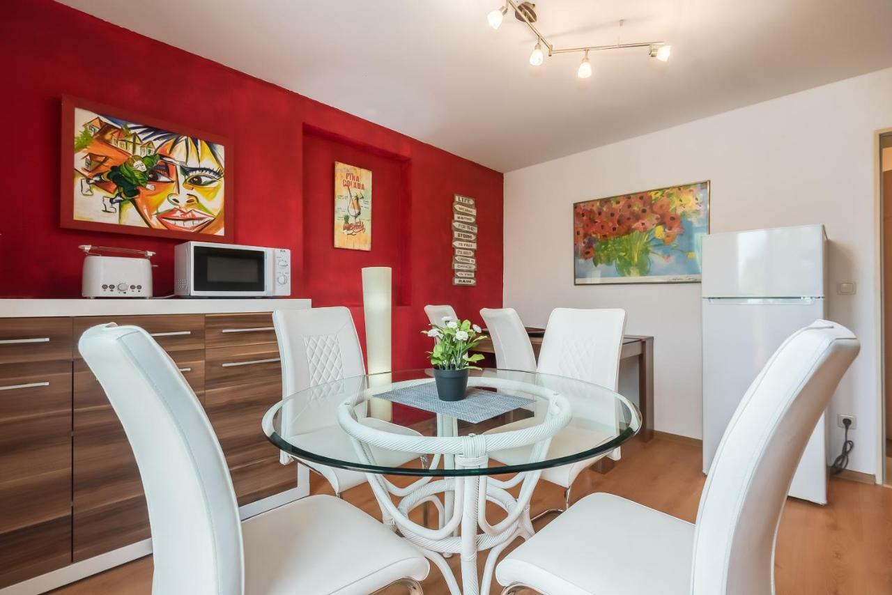 Apartmenthaus Am Erlbach Buch am Erlbach Екстер'єр фото